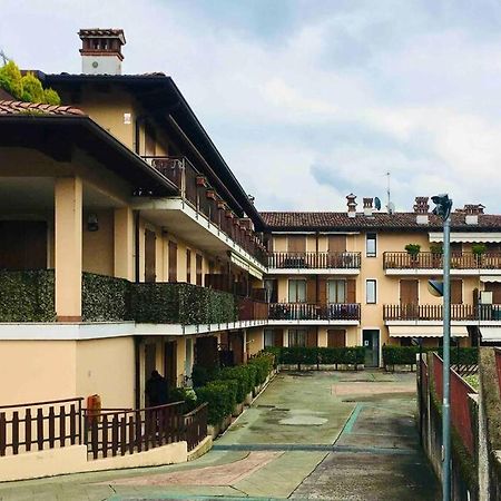 La Petite Maison De Stephanie Clusane Exterior foto